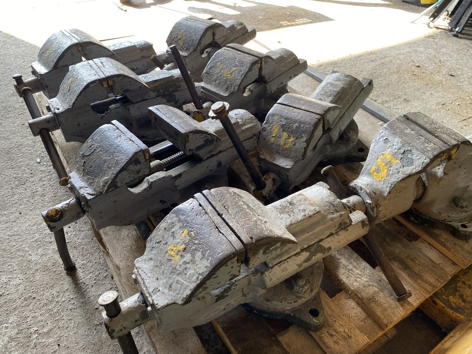 Лещата, тиски слюсарні 125мм