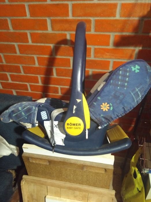 Крісло авто для дітей