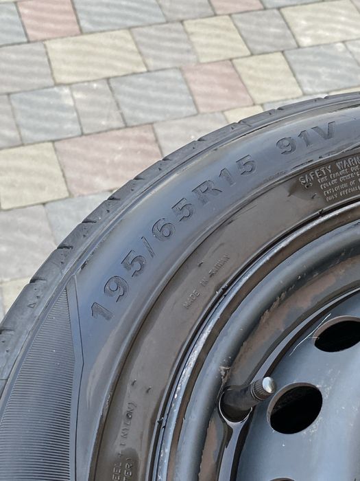 Літня гума 195/65R15