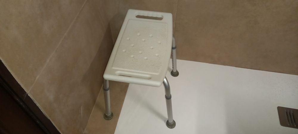 BANCO ajuda para BANHO (ajustável)