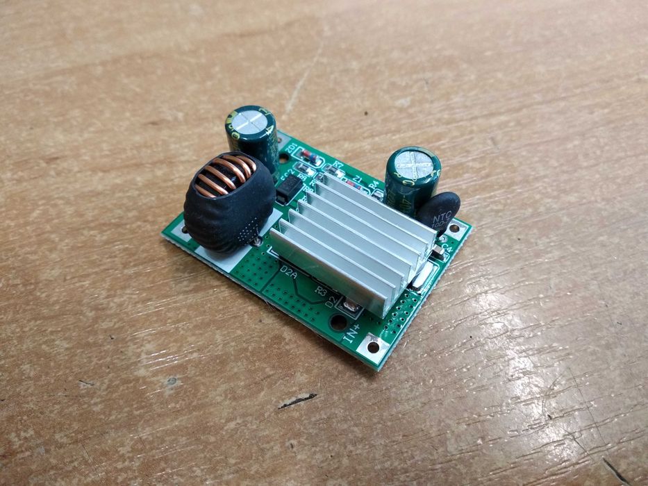 Понижающий стабилизатор преобразователь DC-DC 3А 90V 84V 80V 63V 54.6V