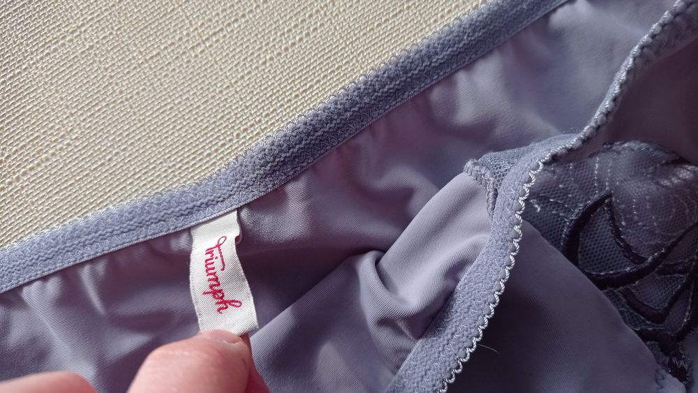 M L Triumph majtki figi