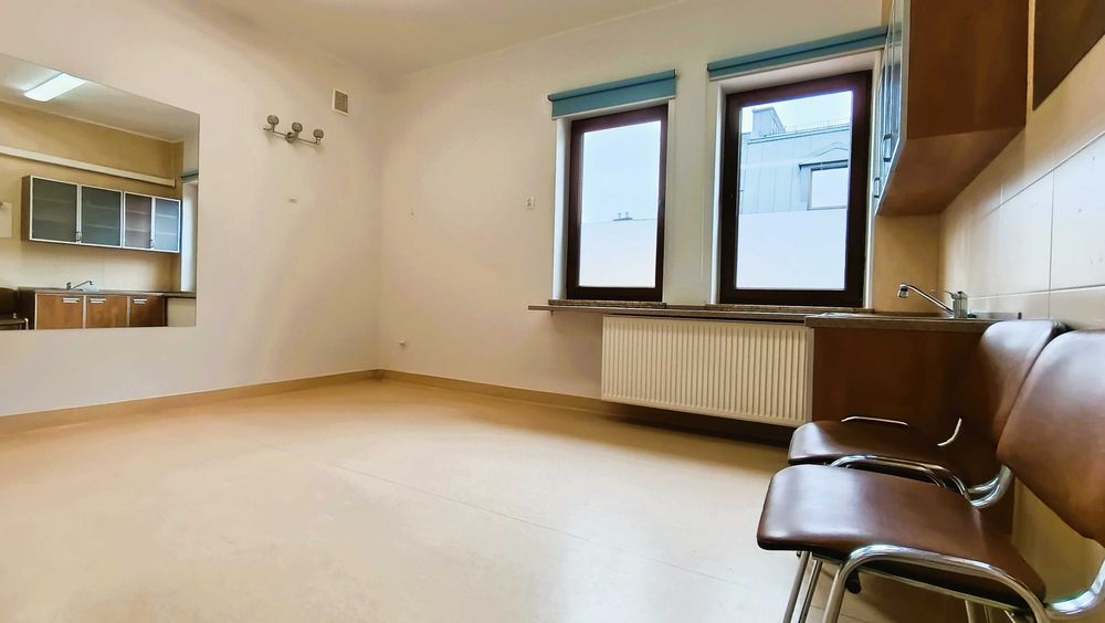 lokal 69 m2 w centrum pod medycynę, usługi lub biuro