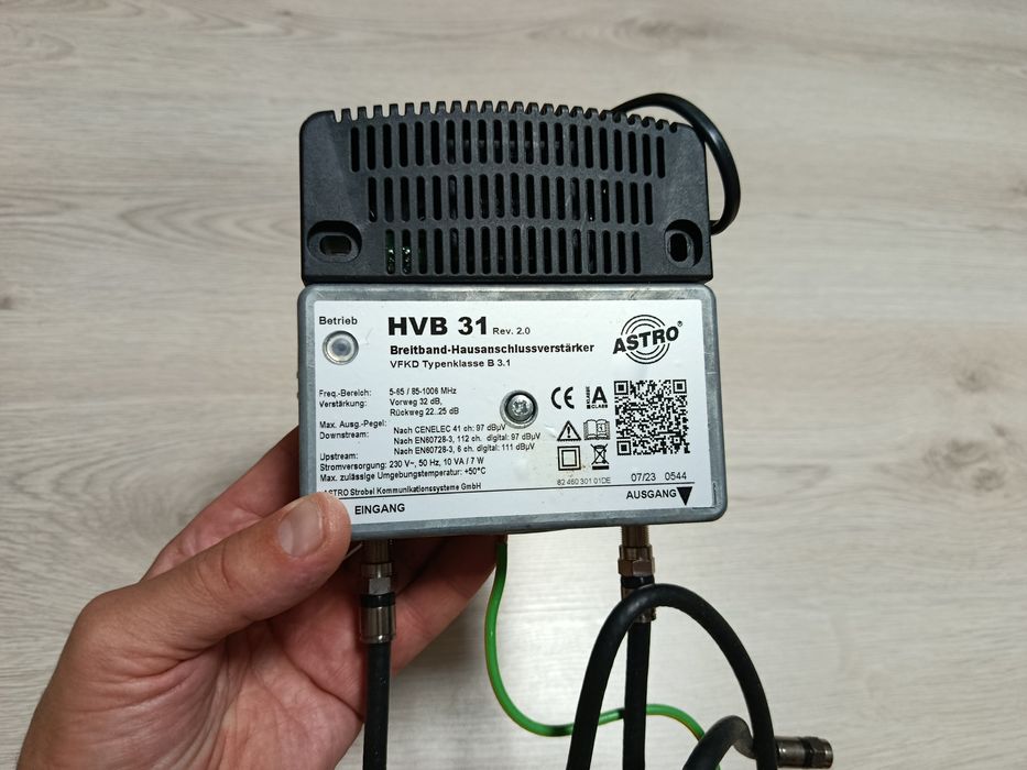 Широкосмуговий підсилювач для домашньої мережі ASTRO HVB 31 Rev. 2.0.