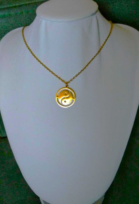 Colar Aço c/ Yin Yang NOVO