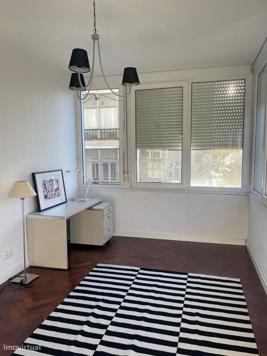 T2 ARRENDAMENTO, Campo Grande/Lisboa, Renovado e Mobilado