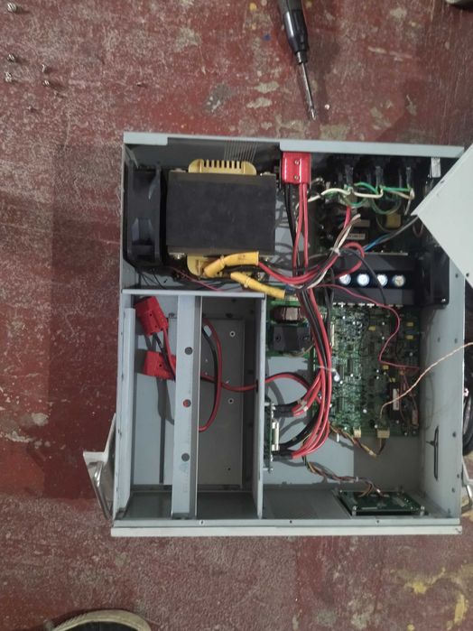 ИБП Powercom SMK-2000A-RM-LCD 2000В