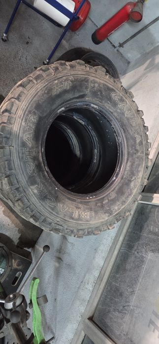 Pneus 265/70/15 usados