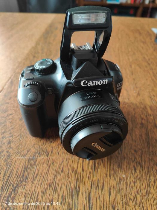 Canon EOS 1100D com lente bom estado