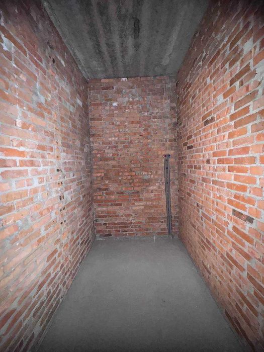 №:23355 - Комерційне приміщення в ЖК "Олімпійський", 4 секція - 83 м²