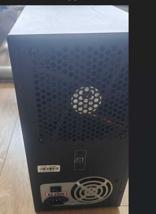 Stacja dyskow macierz ICY BOX 10 bay 10 HDD IB-3810U3