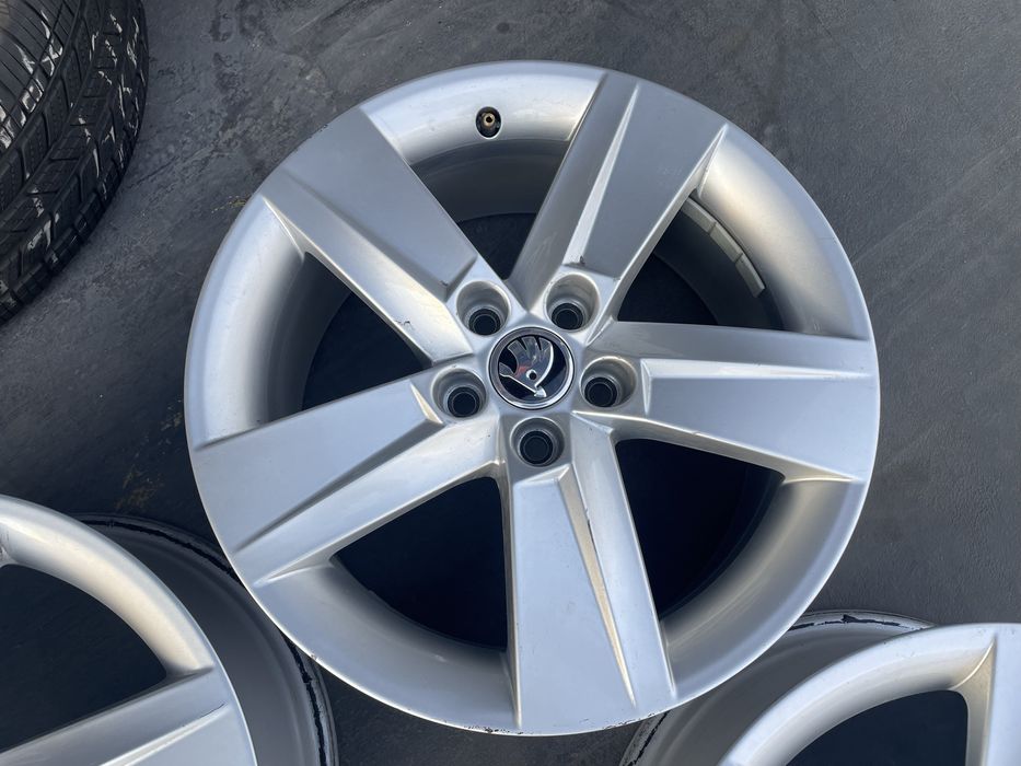 5/100/16 skoda rapid octavia tour fabia