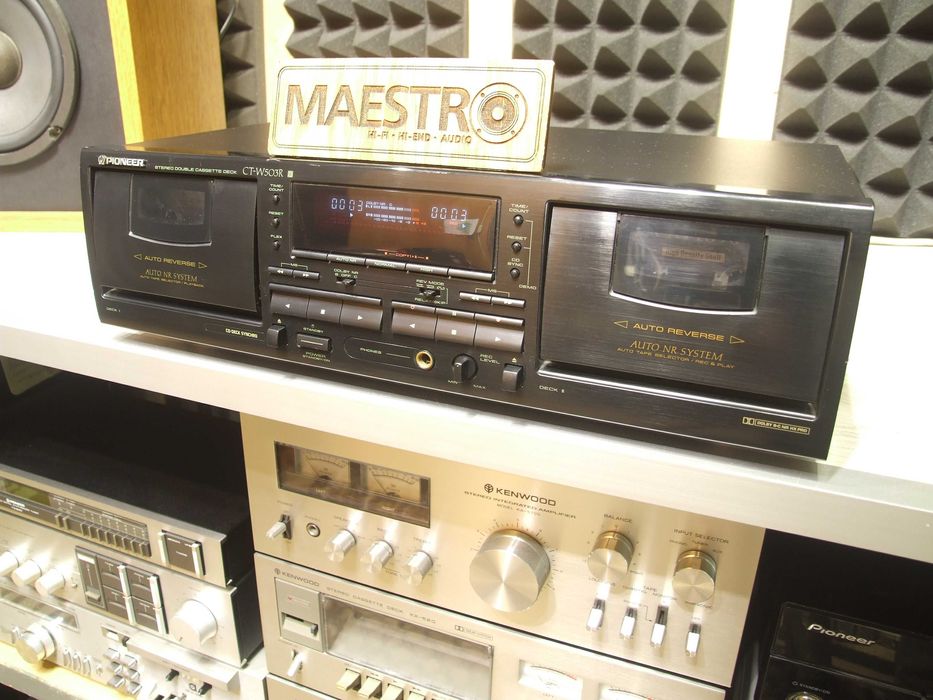Касетна дека Pioneer CT-W503R. Без передплати