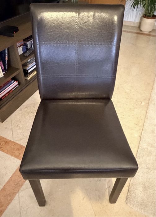 Mesa de Sala /  MÖRBYLÅNGA