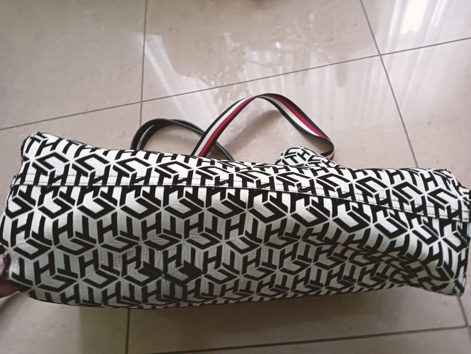Duża Shoperka Tommy Hilfiger 40× 35