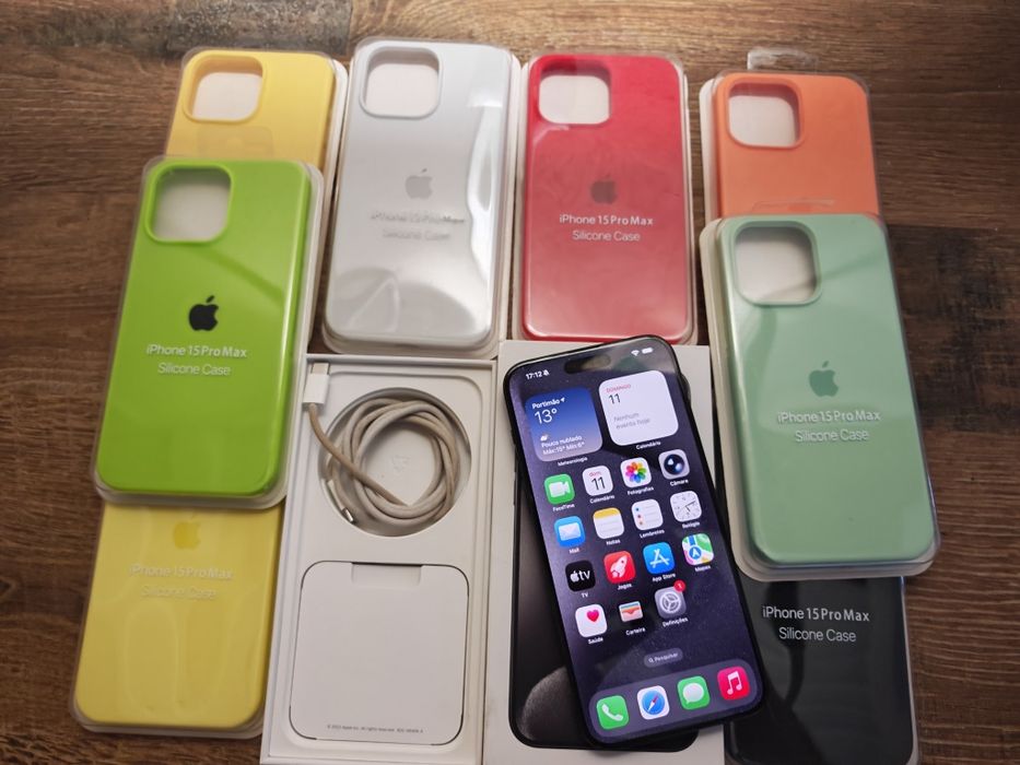 iPhone 15 Pro Max 256GB Preto Titanium   Aceito Reto