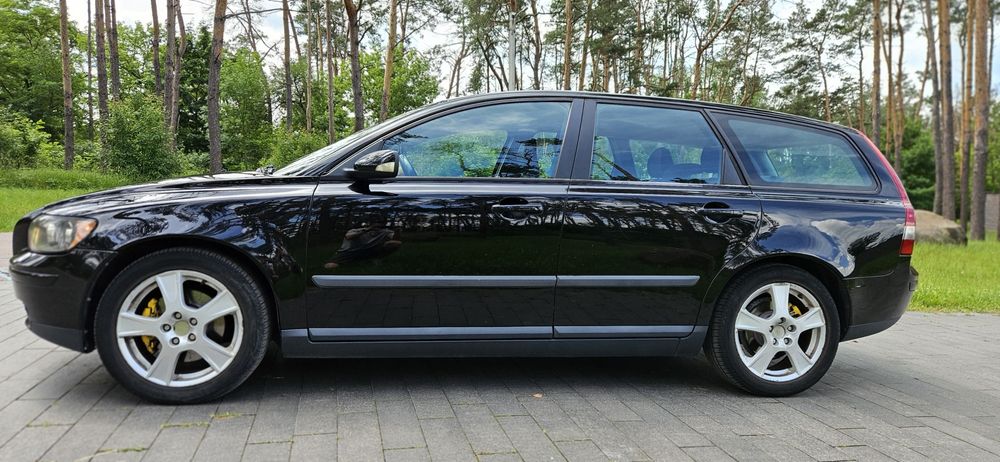 Volvo V 50 2005 рік 2.0 дизель для військових