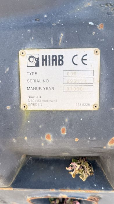 Grua Hiab 090 para venda