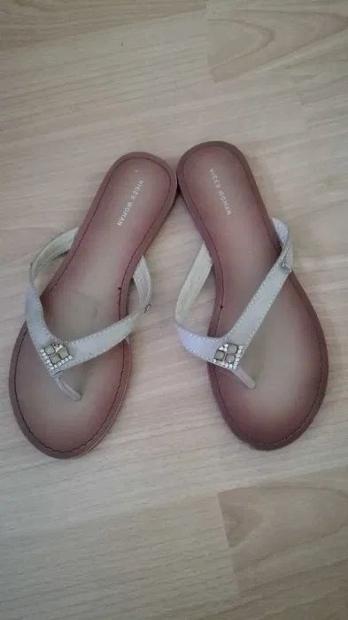 Buty, klapki, japonki r. 36