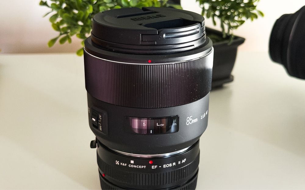Canon Eos R + rf 35 mm 1.8 + Meike 85 mm