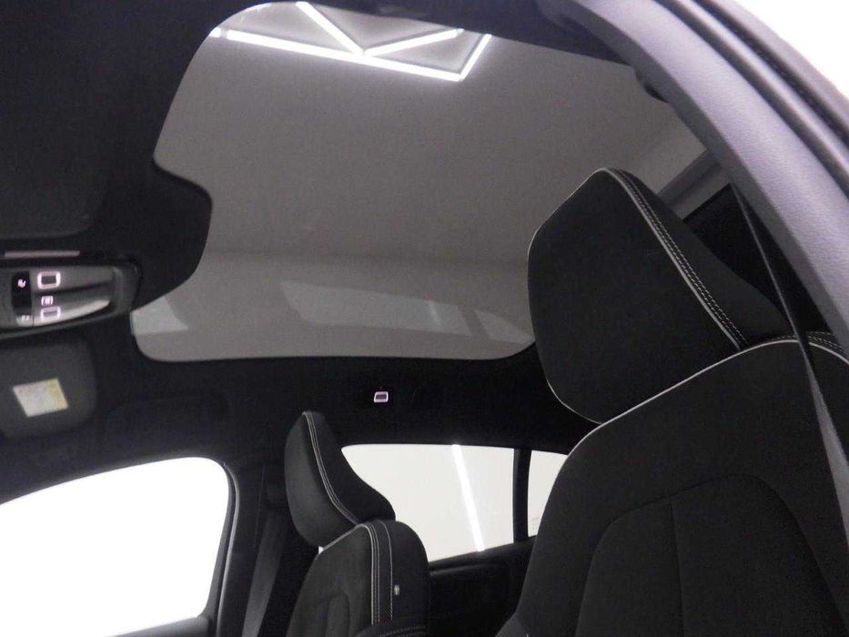 Volvo C40 75 KWH 409 CV Iva Dedutível