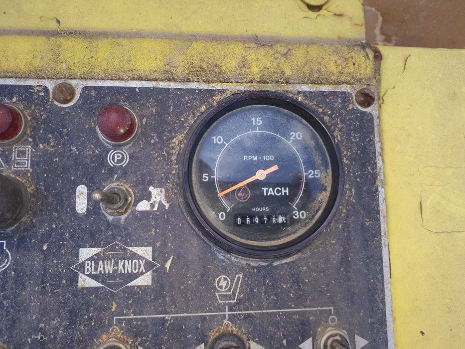 Асфальтоукладач Асфальтоукладчик Demag DF 110 P 1994