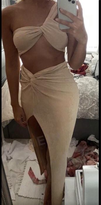 Komplet w kolorze moreli rozm M