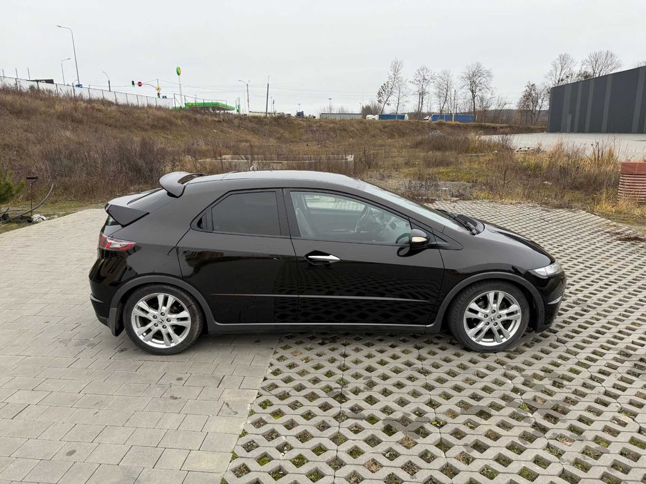 Honda Civic 5D 2008