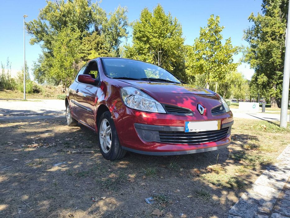 Renault Clio III 1.2 gasolina