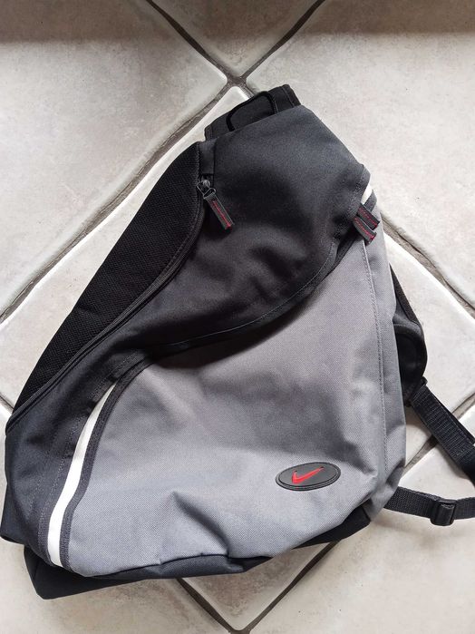 Plecak Nike na jedno ramię vintage