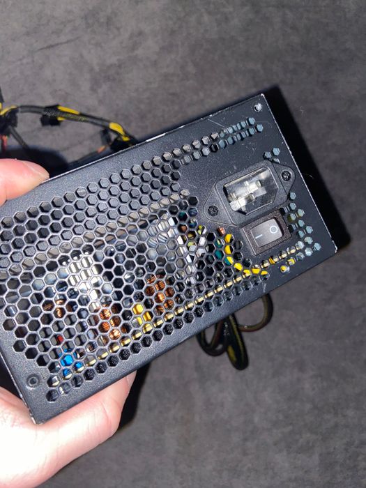 Блок живлення Thermaltake 500W TR2 S BOX (PS-TRS-0500NPCWEU-2) EU