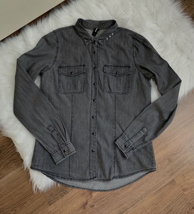 Жіноча джинсова сорочка безкоштовно