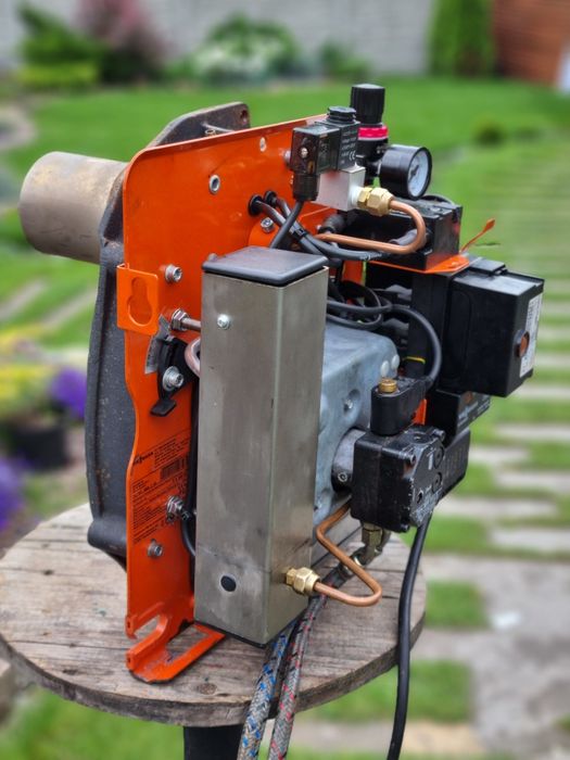 Palnik olejowy  wielopaliwowy