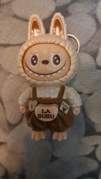 Labubu porta chaves