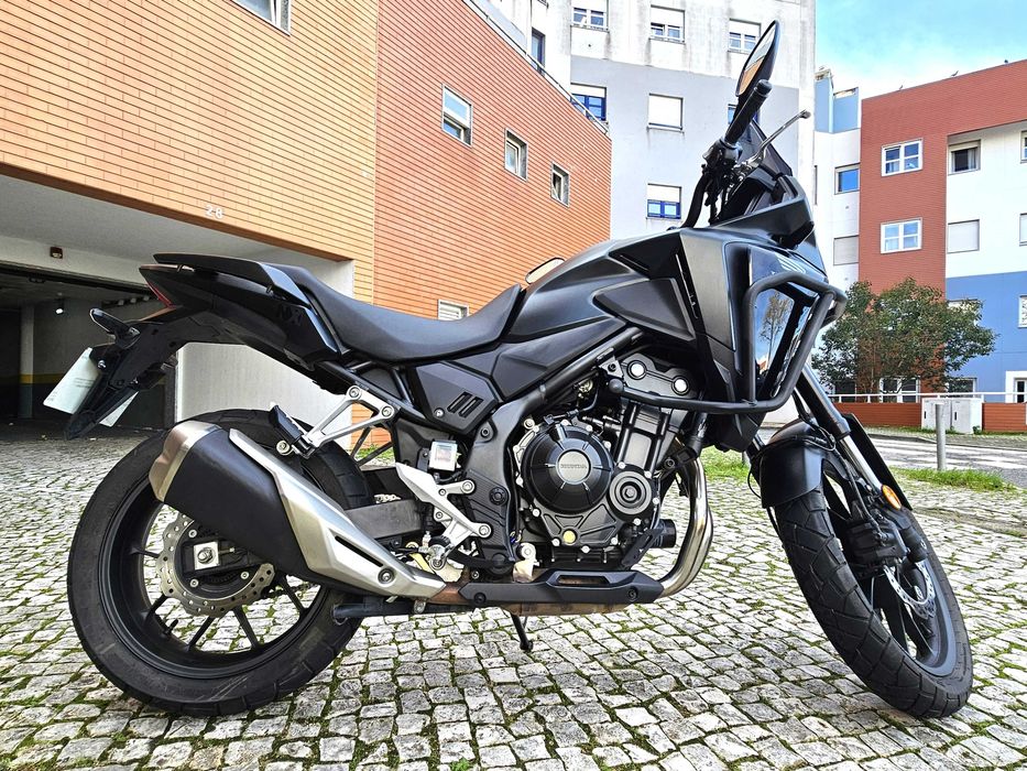 Honda NX 500 de Julho de 2024 com 11.975 kms garantia até Julho 2027