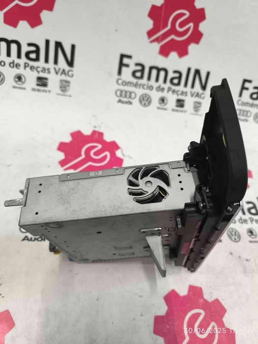 Rádio / Auto Rádio AUDI A6 C7 3.0 TDI quattro (235 kW / 320 cv) [09.2014 - 09.2018] 4G1035021D (OEM)