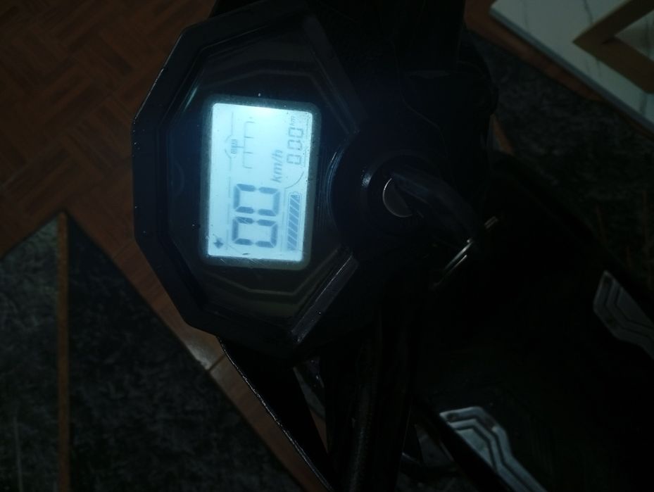 Vendo troco mota eletrica