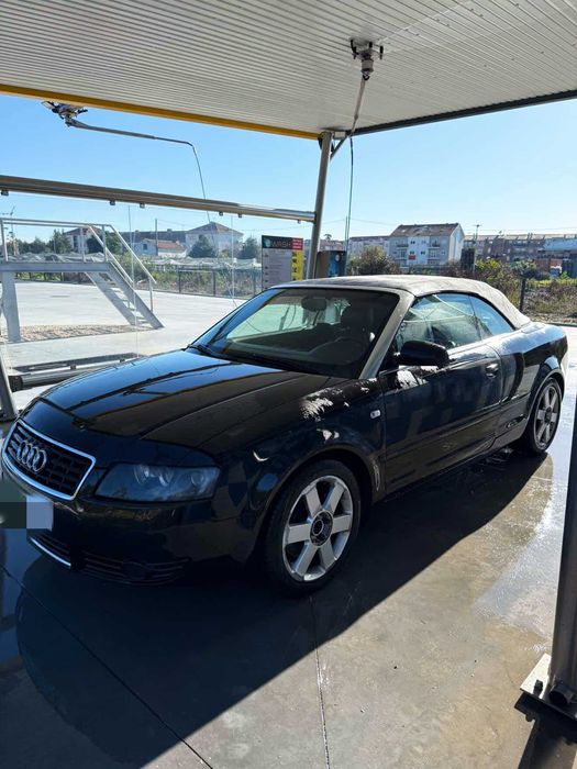 Audi A4 Cabriolet 1.9 TDI Automático – Impecável | FULL EXTRAS |