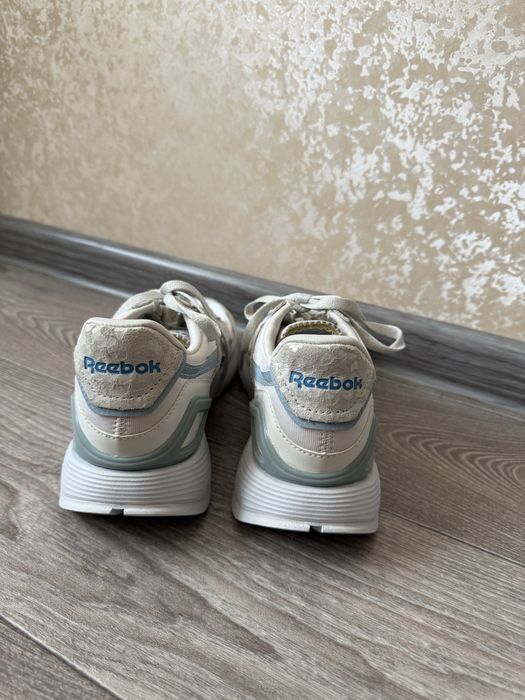 Кроссовки reeebok
