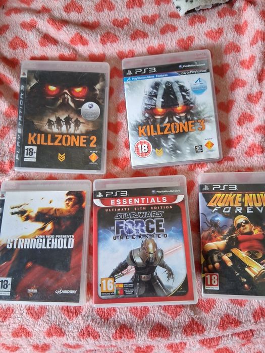 Playstation 3 Sony Slim, PS3 completa com 8 jogos e caixa