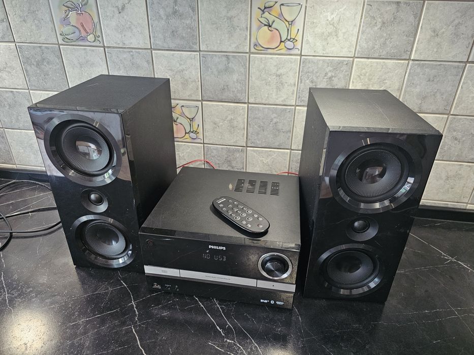 Wieża Philips Btb3370