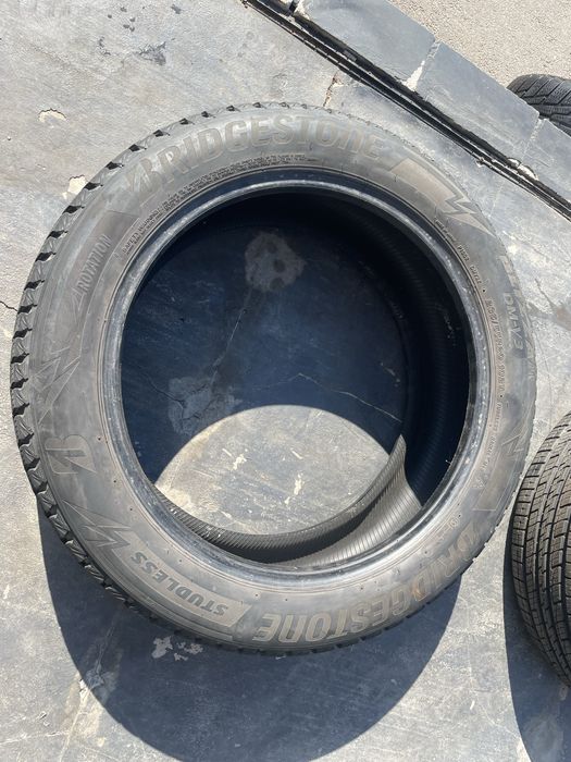235/55/20 bridgestone dmv2
