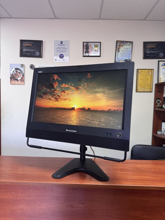 Моноблок Lenovo ThinkCentre A71z / i5-2400S / 8GB / 128GB SSD + 250GB HDD / 20" HD+ / Уцінка