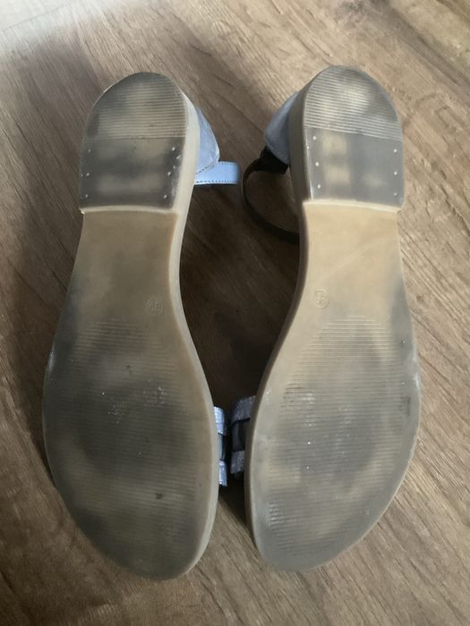 Niebieskie sandaly Lasocki