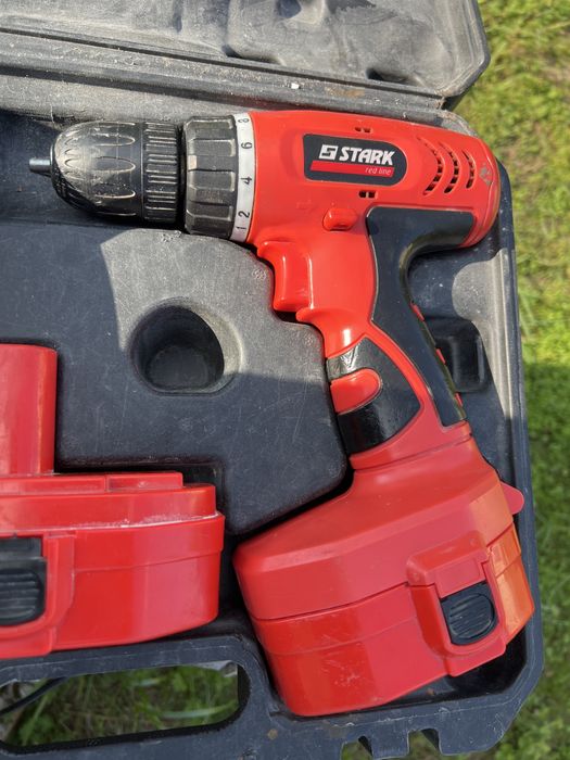 Акумуляторний шуроповерт Stark