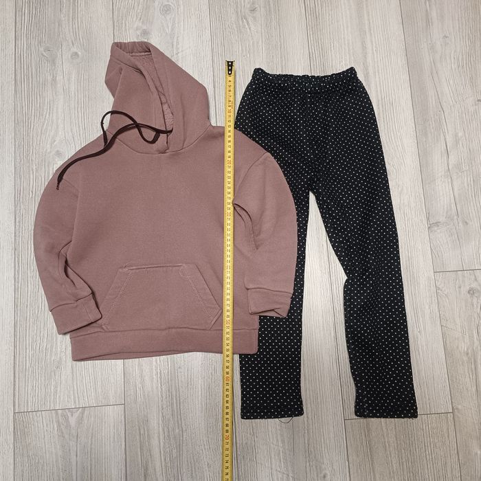 Віддам речі р. 122 та взуття 28р.