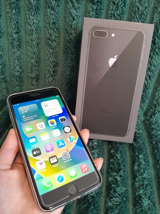 Czarny IPhone 8plus 64gb
