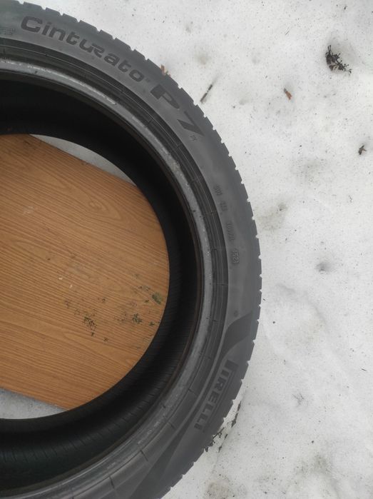 Продам шини 2 шт