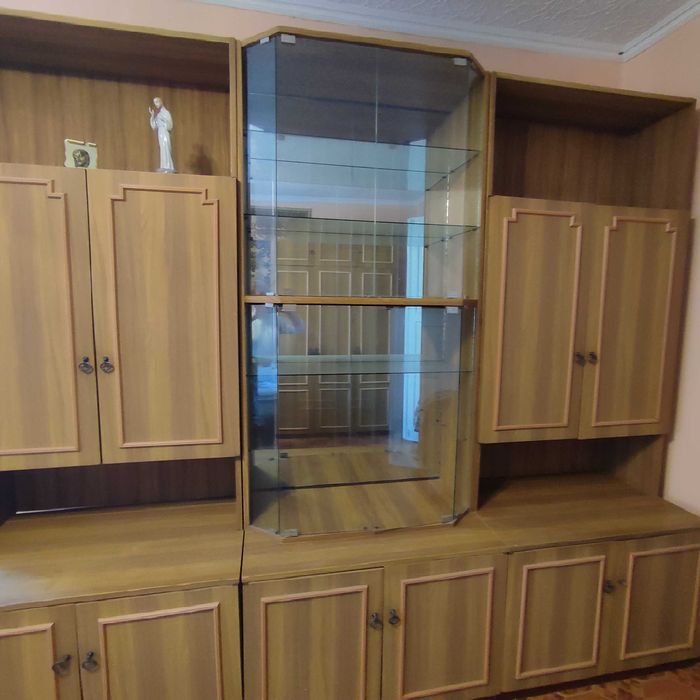 Стінка для кімнати
