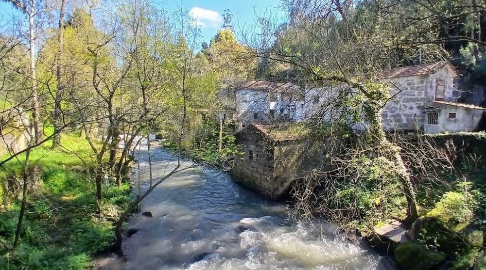 Terreno 241 m² Milheiros – Maia | Moradia 2 Pisos |